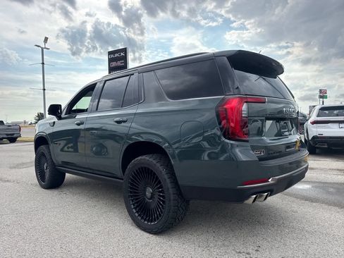 Used 2026 GMC Yukon AT4 Ultimate w/ LPO, Illumination Package AWD/4WD image 4