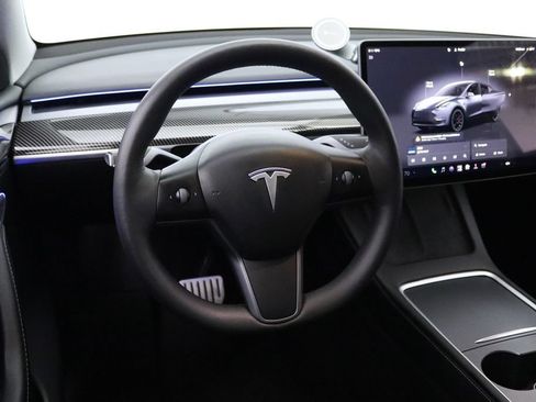 Used 2023 Tesla Model Y Long Range AWD/4WD image 12