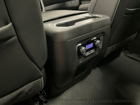 Used 2026 GMC Yukon Elevation image 19