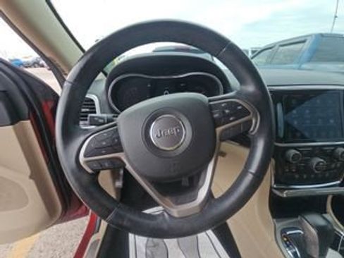 Used 2021 Jeep Grand Cherokee Limited w/ Luxury Group II RWD image 9
