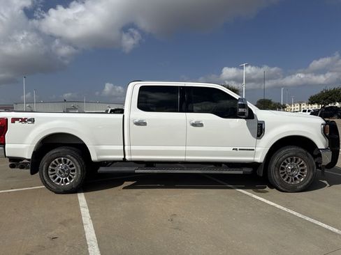 Used 2022 Ford F250 Lariat w/ Chrome Package AWD/4WD image 4