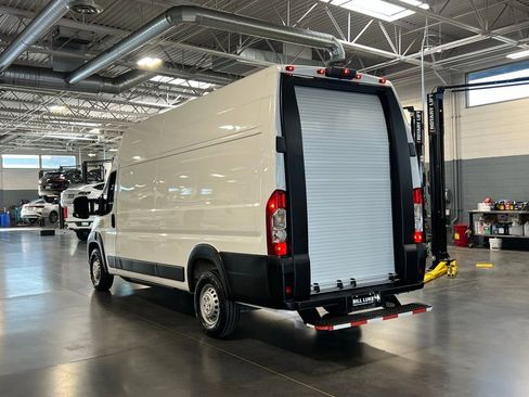 Used 2024 RAM ProMaster 3500 w/ Delivery Van Package image 9