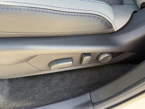 Used 2026 Subaru Forester Premium AWD/4WD image 17