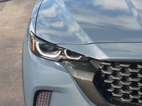 New 2026 MAZDA CX-50 Meridian Edition w/ Weather Package AWD/4WD image 10