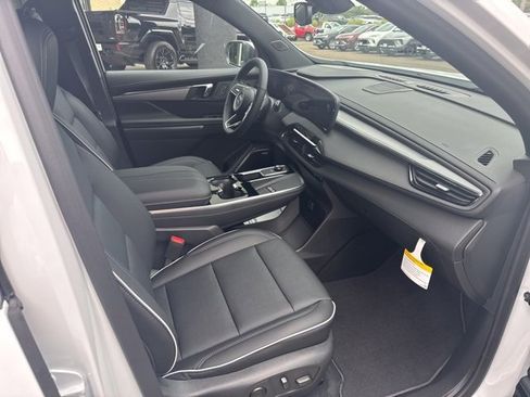 New 2026 Buick Enclave Preferred image 13