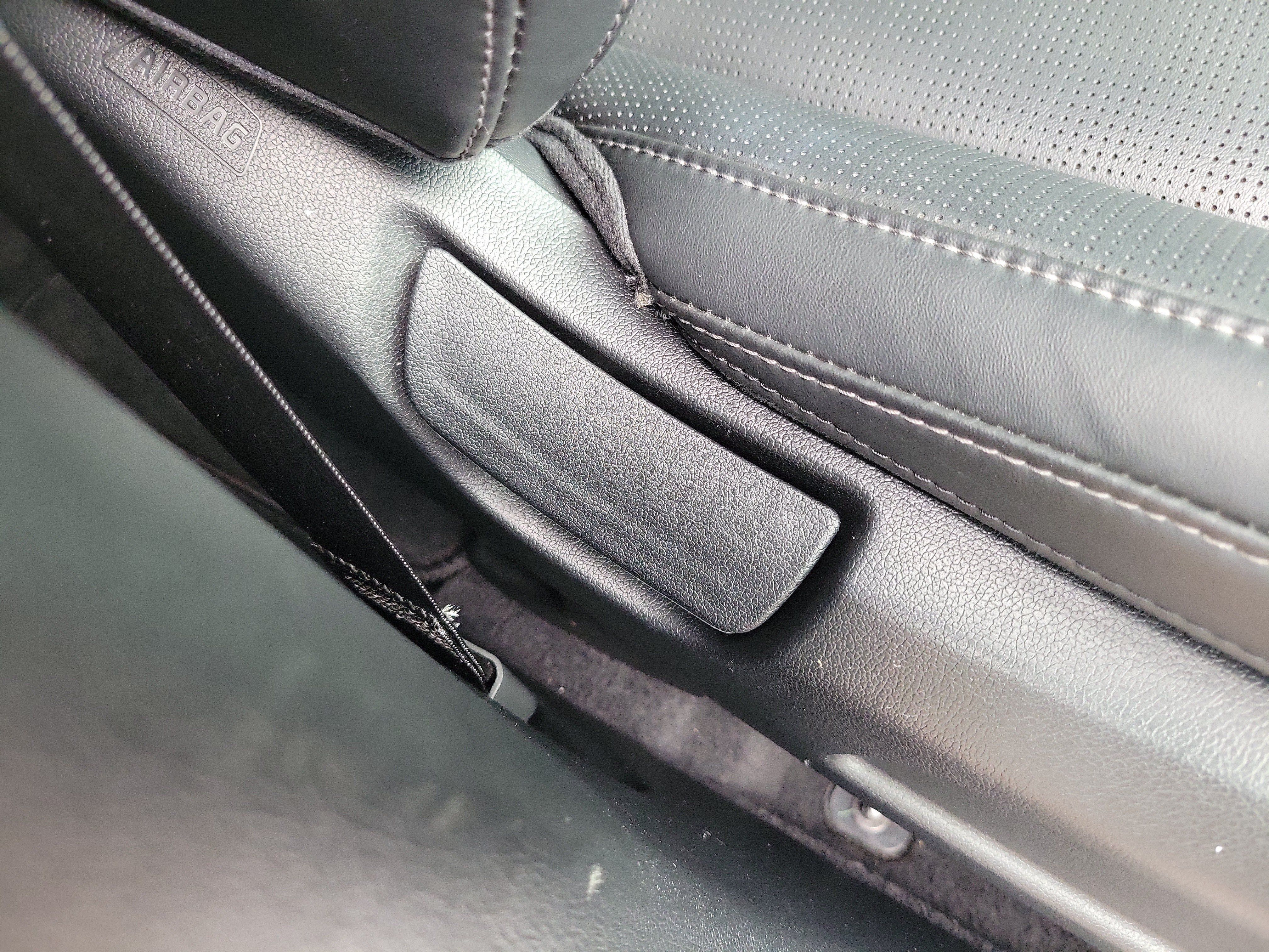 Certified 2025 Kia Sorento S w/ Panoramic Sunroof Package FWD image 7