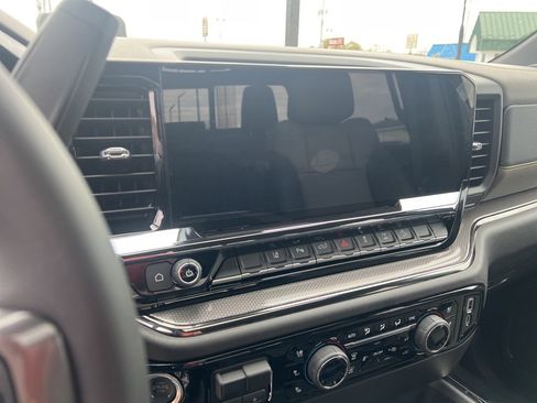 New 2026 Chevrolet Silverado 2500 ZR2 image 23