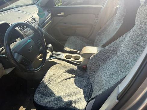 Used 2009 Ford Fusion SEL FWD image 10