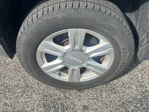Used 2016 GMC Terrain SLE AWD/4WD image 29