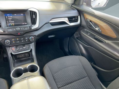 Used 2018 GMC Terrain SLE image 29
