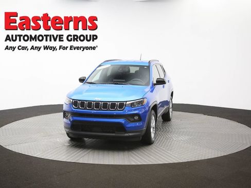 Used 2024 Jeep Compass Latitude AWD/4WD image 48