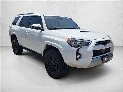 Used 2023 Toyota 4Runner TRD Off-Road Premium w/ Moonroof Package AWD/4WD image 3