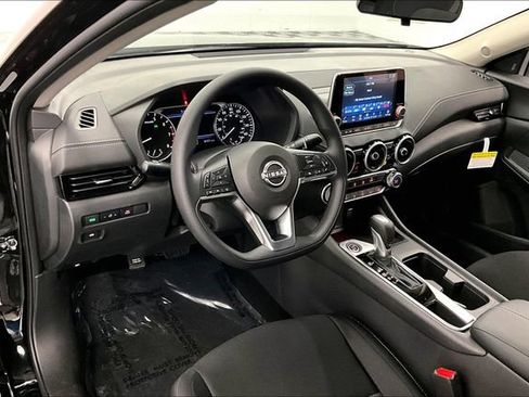 New 2025 Nissan Sentra SV w/ All-Weather Package image 7