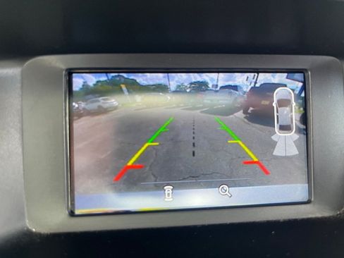 Used 2016 Ford Focus SE w/ Equipment Group 201A FWD image 27