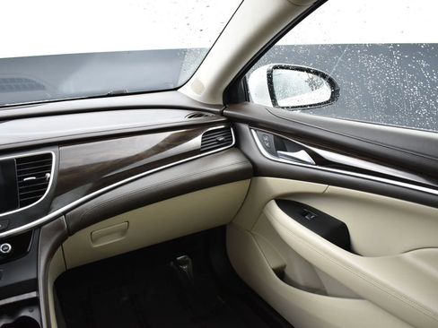 Used 2017 Buick LaCrosse Essence image 16