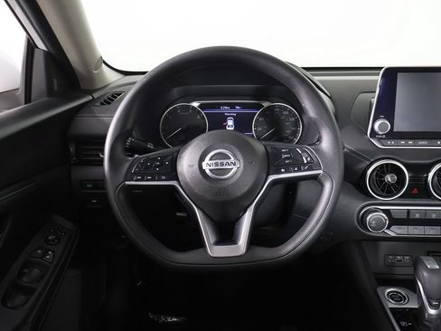 Used 2023 Nissan Sentra SV FWD image 39