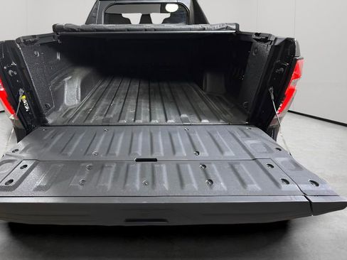 Certified 2024 Chevrolet Silverado EV RST image 30