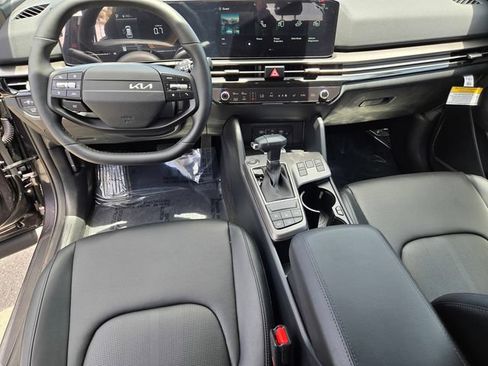 New 2026 Kia Sportage EX FWD image 19