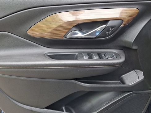Certified 2019 GMC Terrain SLE FWD image 12