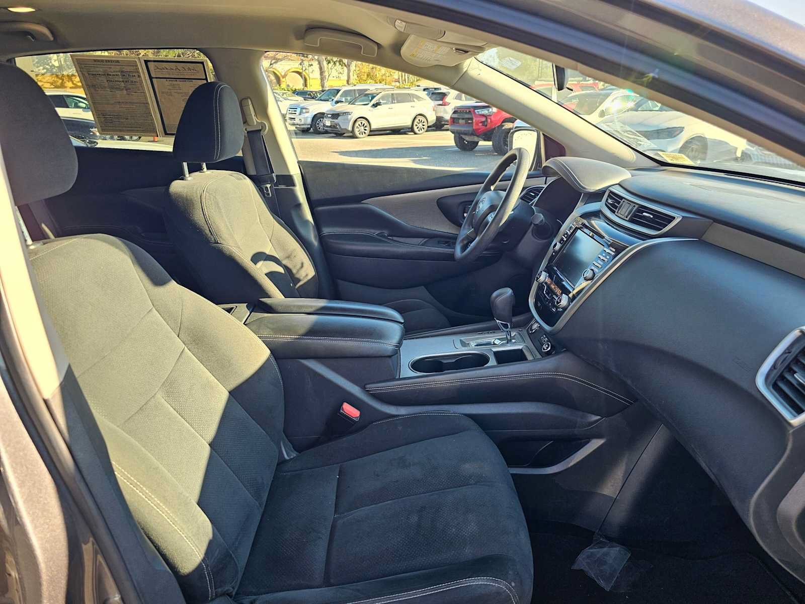 Used 2023 Nissan Murano S AWD/4WD image 10