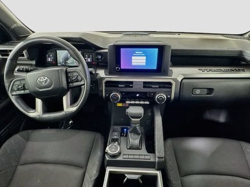 Used 2024 Toyota Tacoma SR5 AWD/4WD image 23