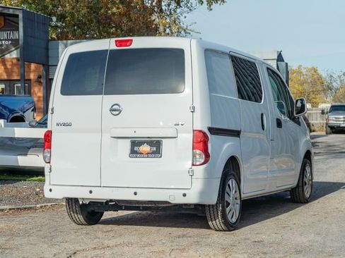 Used 2021 Nissan NV200 SV w/ Sliding Door Glass Package image 6