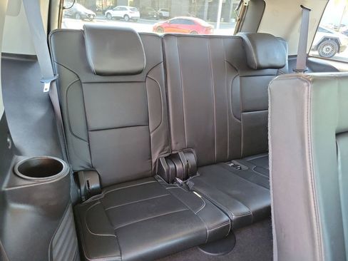 Used 2016 GMC Yukon SLT image 28