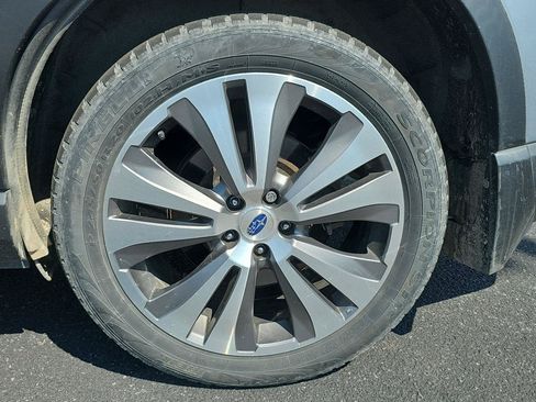 Used 2020 Subaru Ascent Limited w/ Technology Package AWD/4WD image 4
