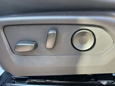 Used 2025 Chevrolet Colorado ZR2 w/ Technology Package image 28