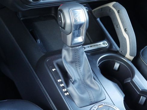 Certified 2025 Ford Bronco Badlands image 17