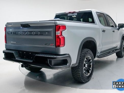 Used 2023 Chevrolet Silverado 1500 ZR2 w/ Technology Package image 19
