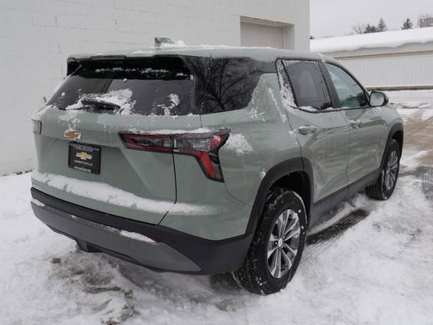 New 2026 Chevrolet Equinox LT image 7