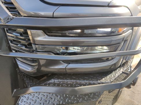 Used 2025 RAM 3500 Limited image 6