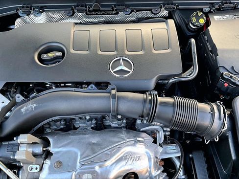 Certified 2023 Mercedes-Benz CLA 250 image 32