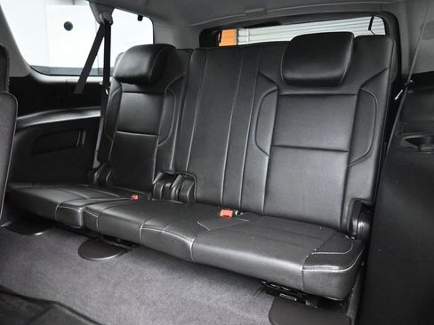 Used 2020 GMC Yukon XL SLT image 36