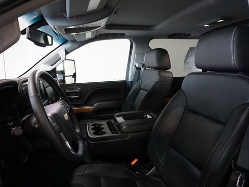 Used 2019 Chevrolet Silverado 2500 LTZ w/ Duramax Plus Package image 14