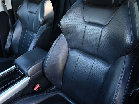 Used 2016 Land Rover Range Rover Evoque SE AWD/4WD image 7