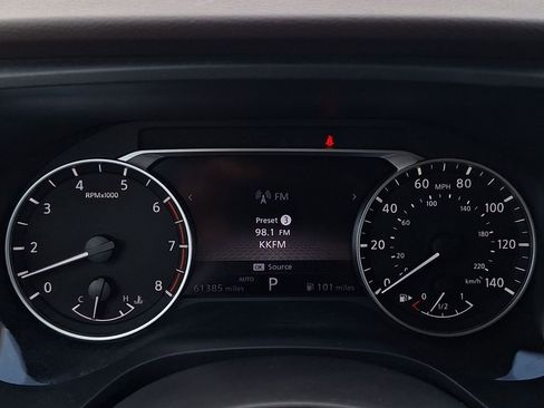 Used 2023 Nissan Rogue S image 18