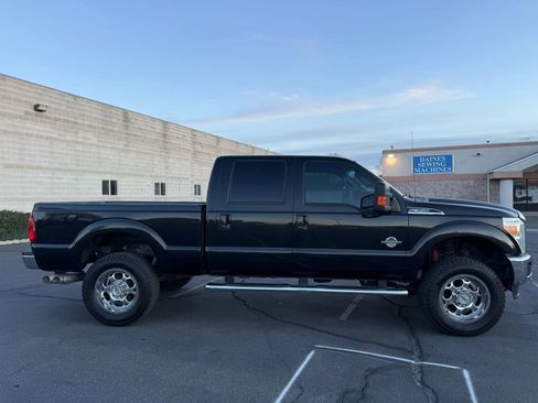 Used 2014 Ford F350 Lariat w/ Lariat Ultimate Package image 4