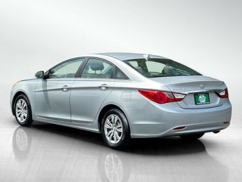 Used 2012 Hyundai Sonata GLS FWD image 6