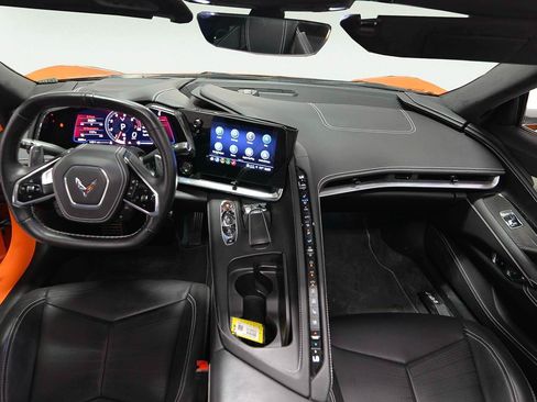 Used 2022 Chevrolet Corvette Stingray Premium Conv w/ Z51 Performance Package RWD image 15