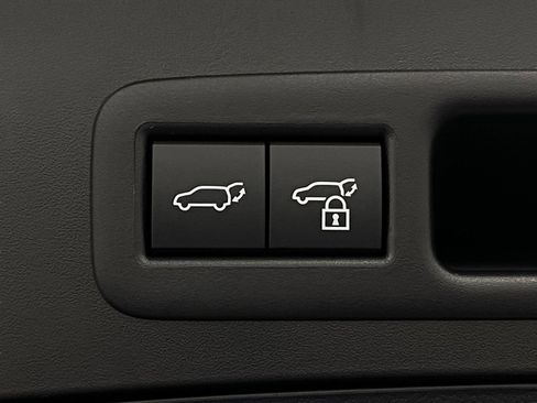 New 2026 Lexus UX 300h AWD image 6