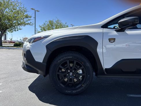 New 2026 Subaru Crosstrek 2.5i Wilderness w/ Crosstrek Mirror Package AWD/4WD image 18