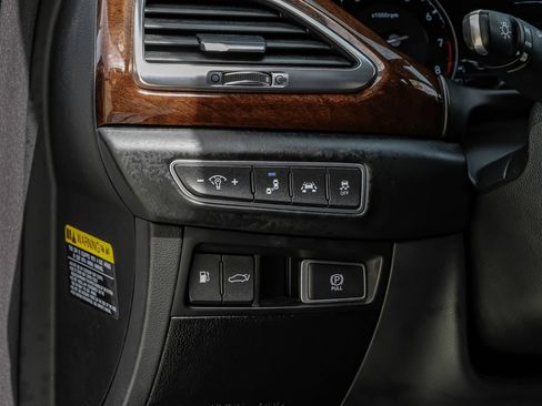 Used 2019 Genesis G90 5.0 Ultimate RWD image 33