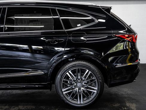 New 2026 Acura MDX SH-AWD w/ Advance Package image 13
