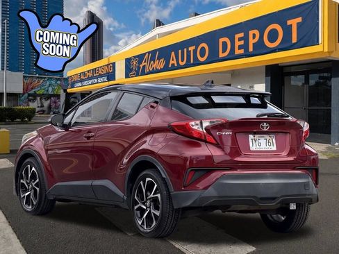 Used 2019 Toyota C-HR FWD image 3