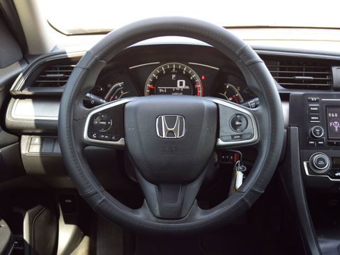 Used 2017 Honda Civic LX image 6