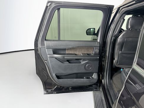 Used 2020 Ford Expedition Max Limited AWD/4WD image 26