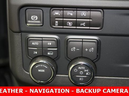 New 2025 Chevrolet Tahoe Premier image 17