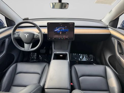 Used 2023 Tesla Model Y Long Range AWD/4WD image 15